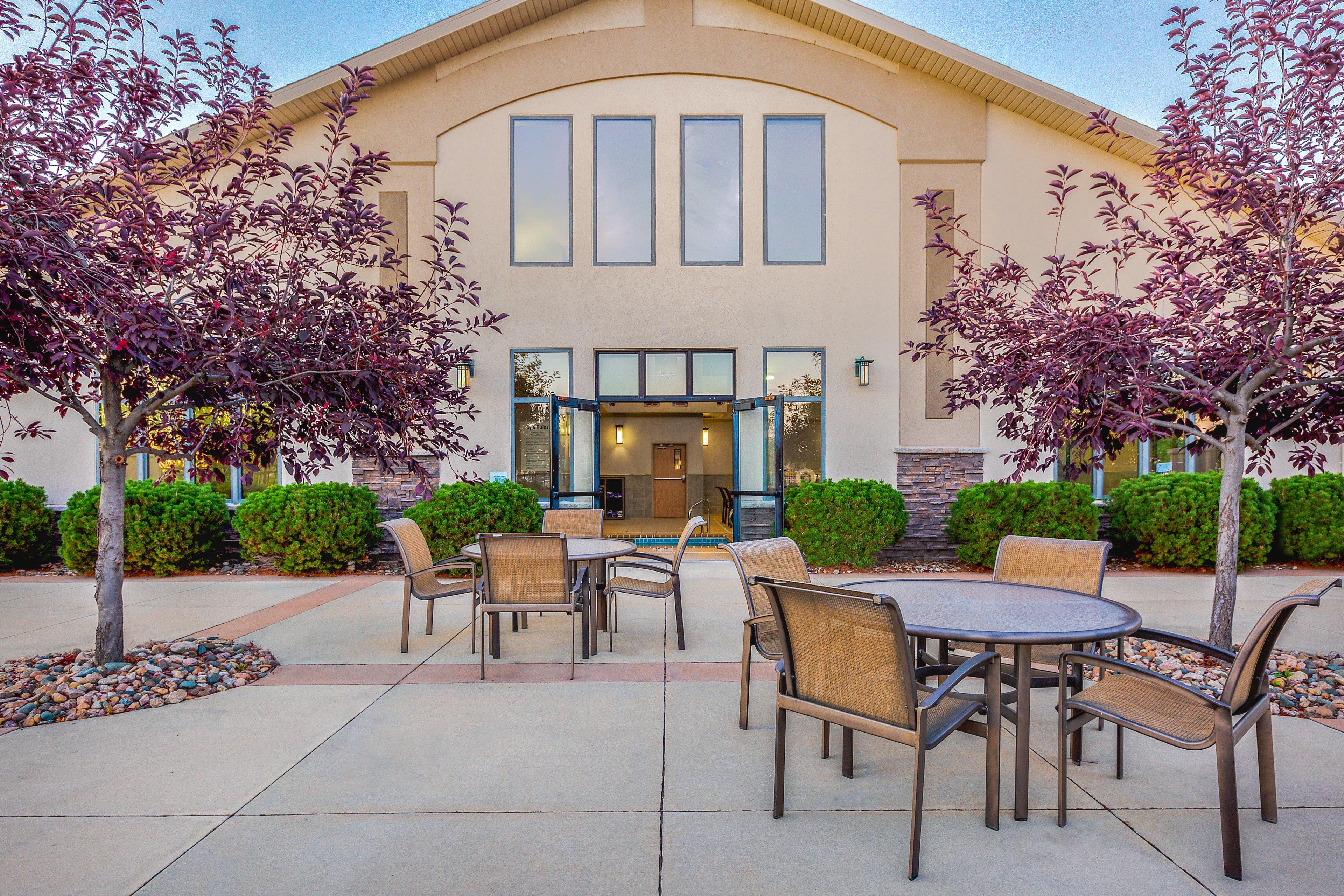 Holiday Inn Express Hotel & Suites Gillette By Ihg Exterior foto