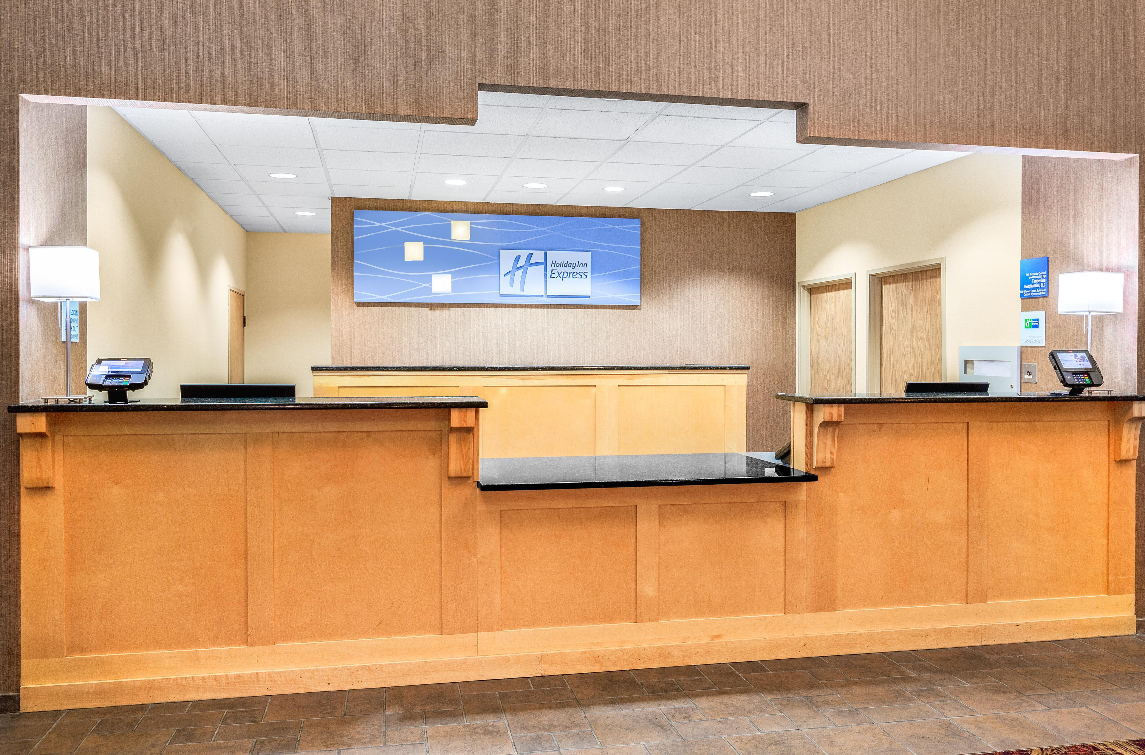 Holiday Inn Express Hotel & Suites Gillette By Ihg Exterior foto