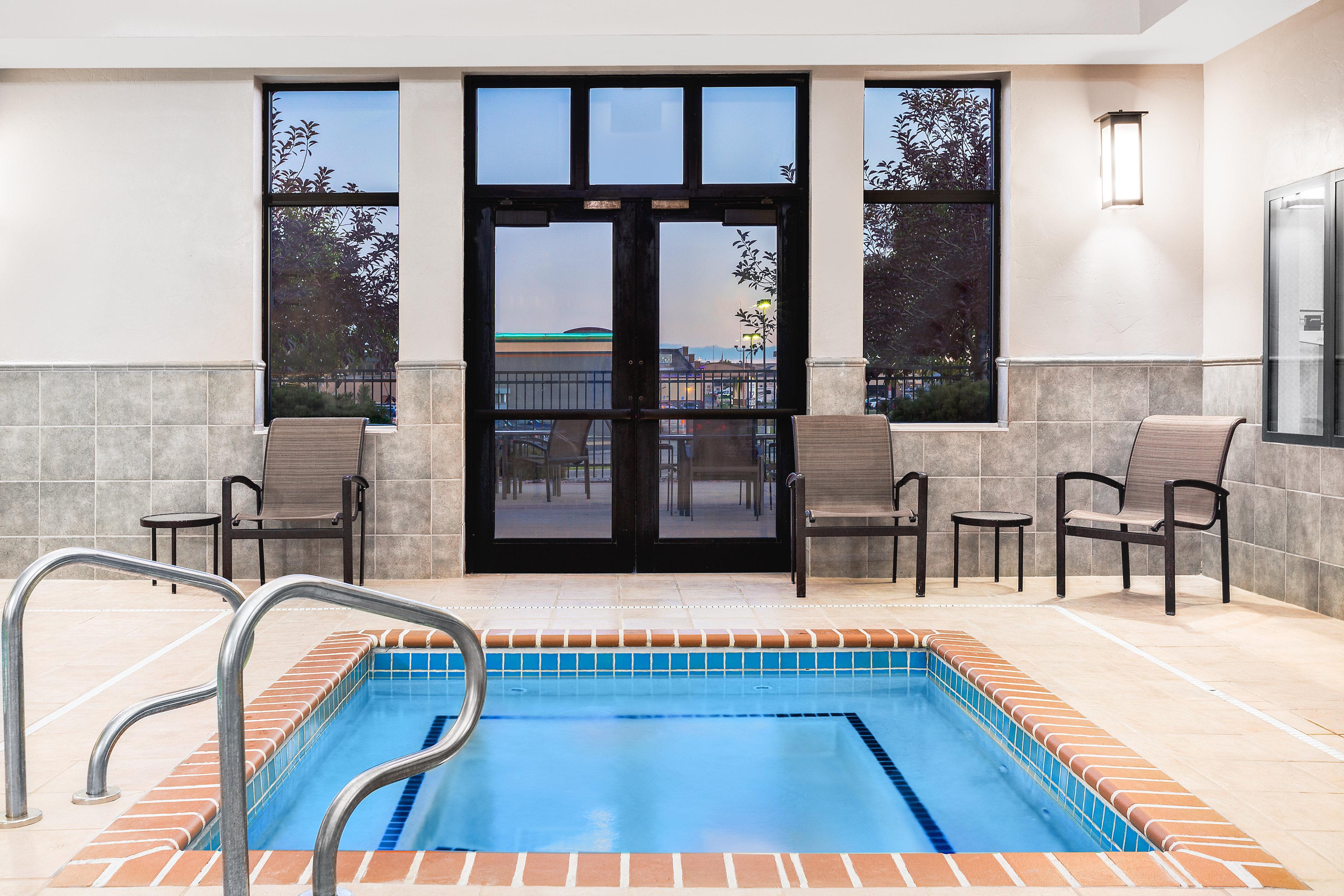 Holiday Inn Express Hotel & Suites Gillette By Ihg Exterior foto