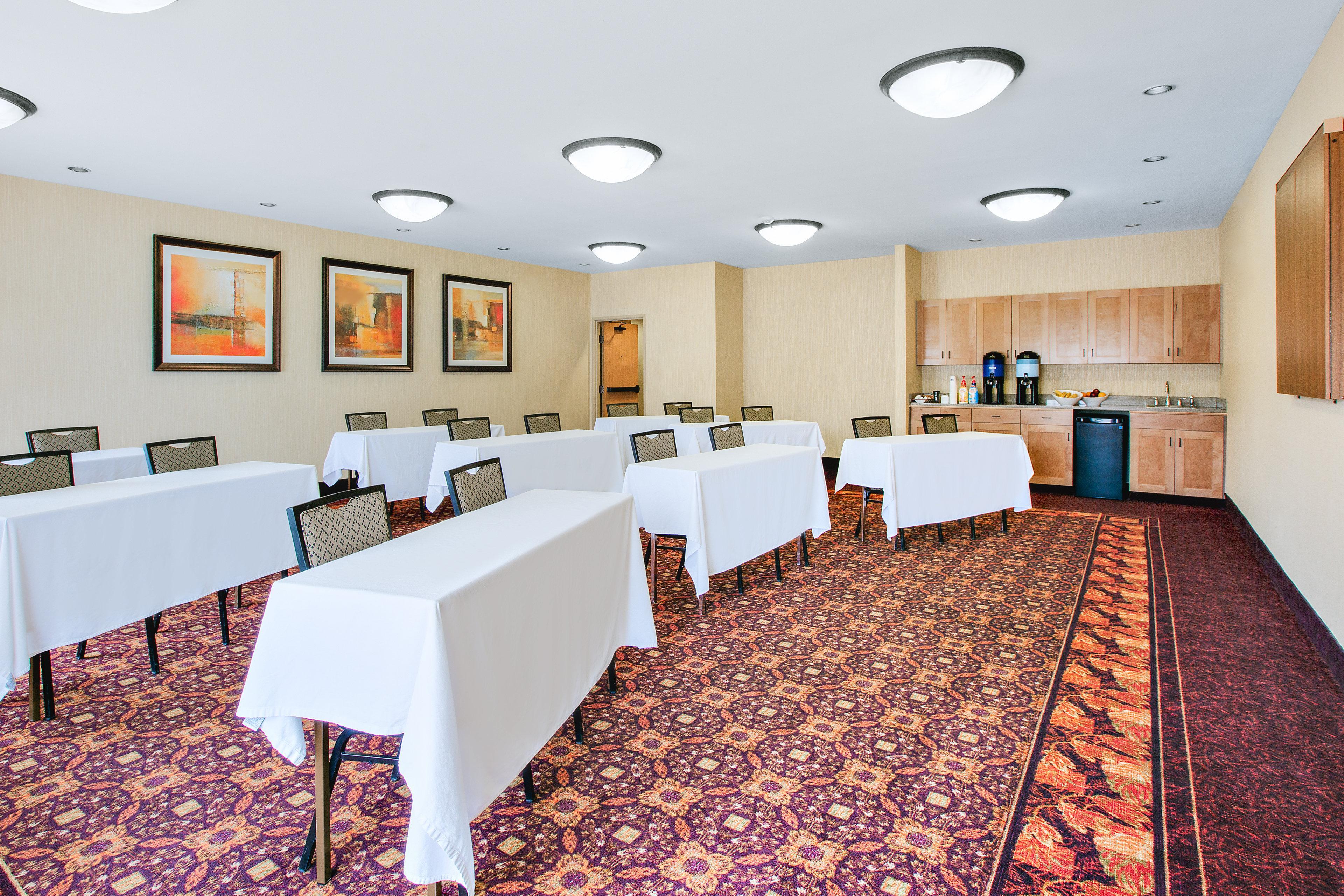 Holiday Inn Express Hotel & Suites Gillette By Ihg Exterior foto