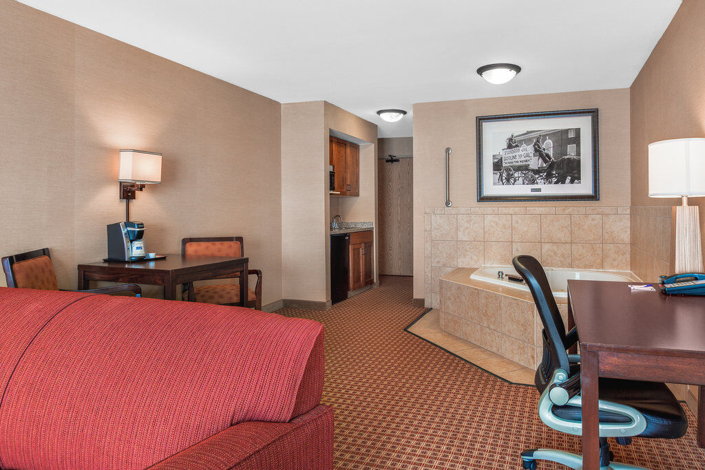 Holiday Inn Express Hotel & Suites Gillette By Ihg Exterior foto