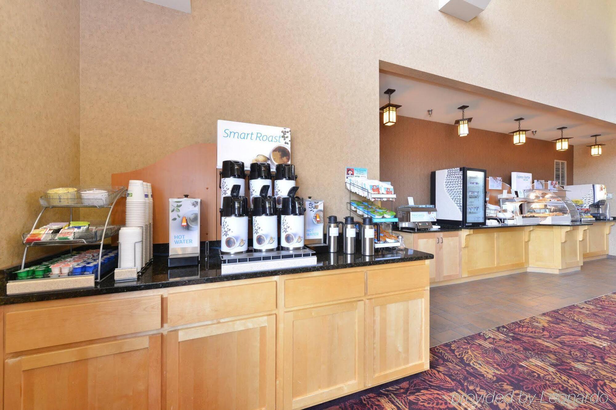 Holiday Inn Express Hotel & Suites Gillette By Ihg Exterior foto